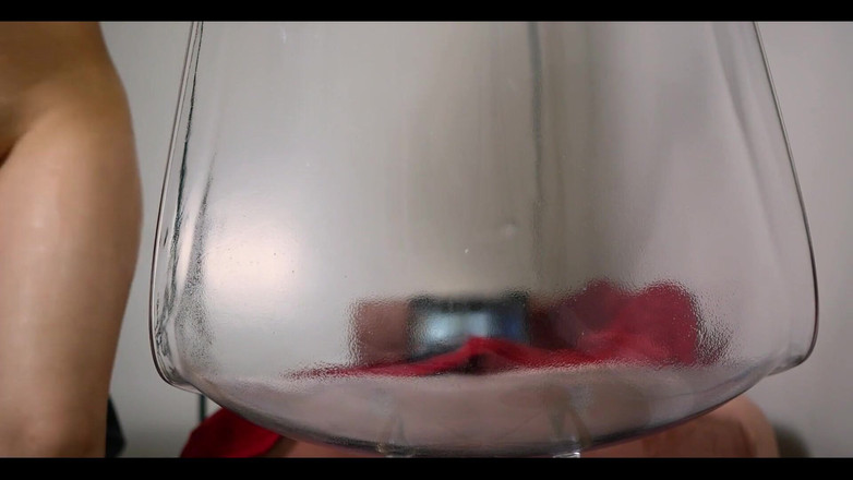 Cherry blosm: Adakah awak suka kerusi baru saya?