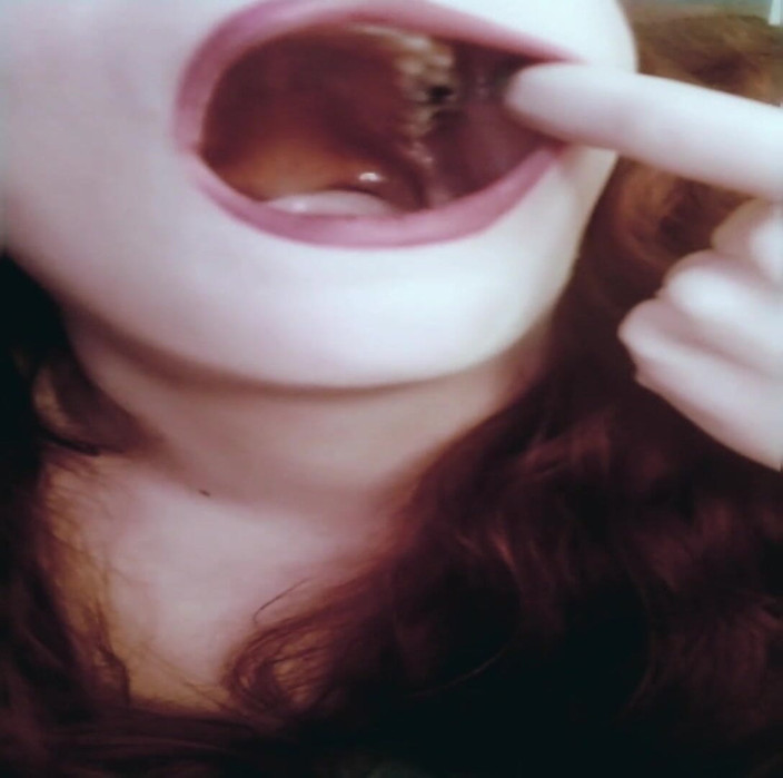 Scarlet Vixen: Mouthplay lewat malam