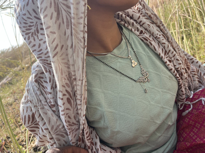 Ritu: Teman wanita desi manis panas