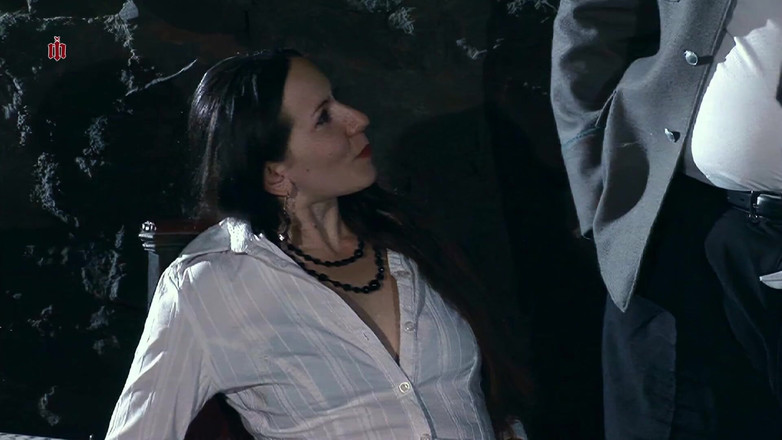 Inquisition and prison world: Clara - Sousedství děvka dostane její bradavky potrestán