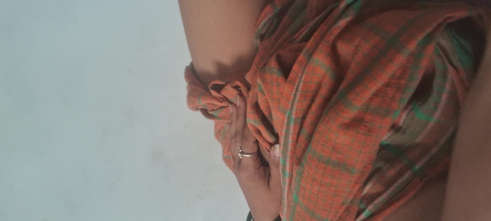 Localsexlove011: Desi Assam Bhabhi Pussy Show and Handjob with Devar