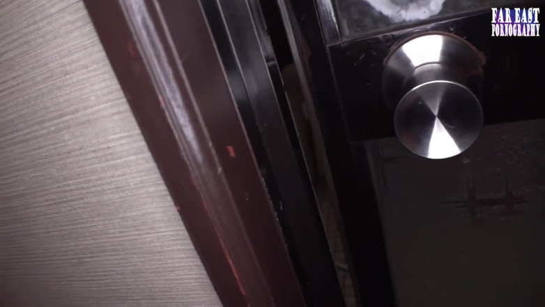 Far East pornography: 光滑的油浸透的与微笑的f杯挑逗在一个全身光滑的盛宴 第6部分