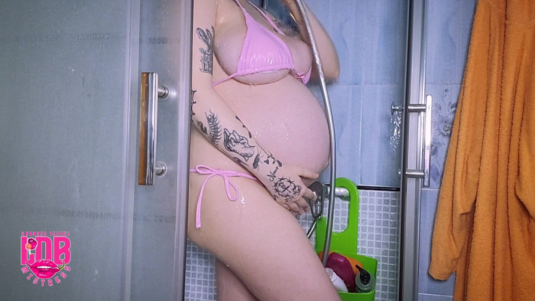 LDBMistress: Tiempo de ducha - embarazo de 9 meses