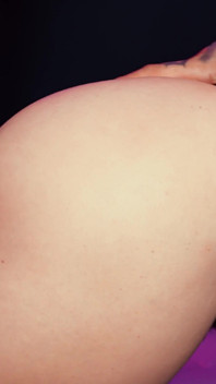 Goth přítelkyně Keisha Grey dostává nádherné bušení kundičky a výstřik na obličej