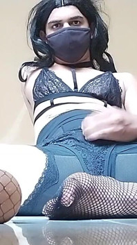 란제리 입은 인도 크로스드레서