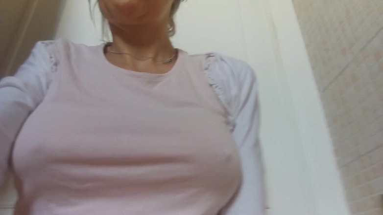 savannahamatoriale: Díky průhledné a mokré košili tě poblázním