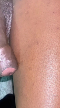 Moje poranne drewno wycieka przed spermą