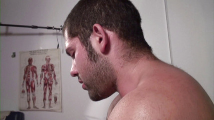 Male Dream: Tıraşlı sakso latin gangster heteroseksüel adamı baştan çıkarıyor