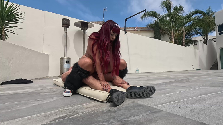 EROTICONLY: Знойные крошки-брюнетки в диком соло и хардкорном экшене