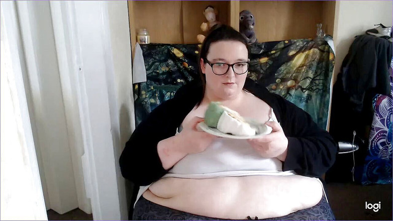 SSBBWLadyBrads: Mangeons du gâteau