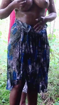 A Big Booty Stepmom Bathes Naked Outside While Cheating with Their Secretaries on Strangers