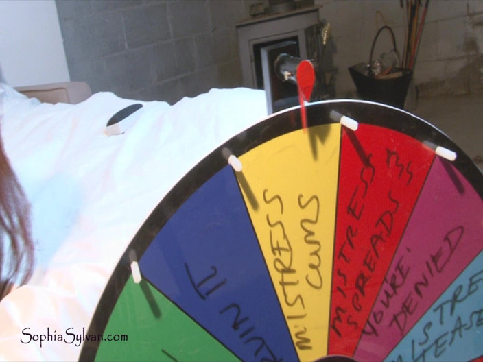 SophiaSylvan: Want to Play?