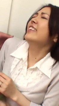 穿着大胆内衣的优雅成熟美女在亲密时刻揭示了秘密热情的一面 -pt.9