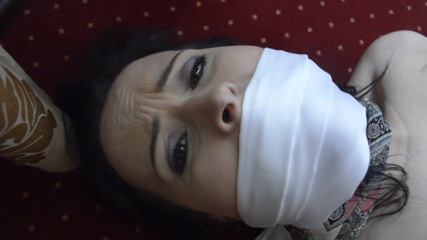 Wanilianna: Wanilianna diikat dan disedak