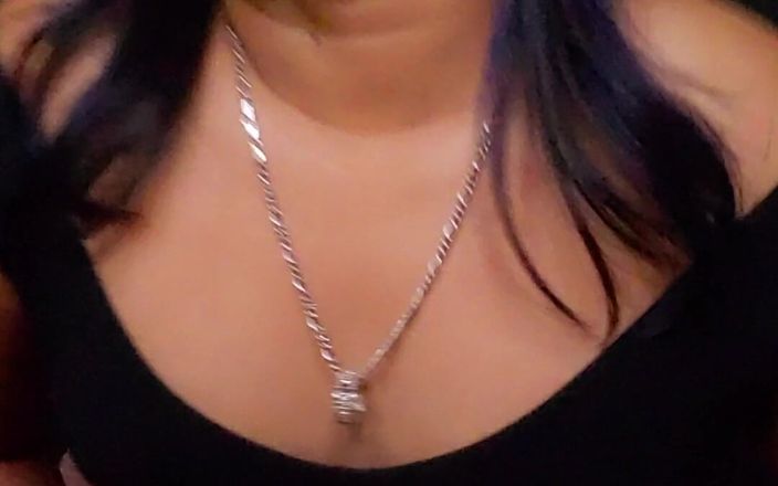Dressing up: Trans Latynoska