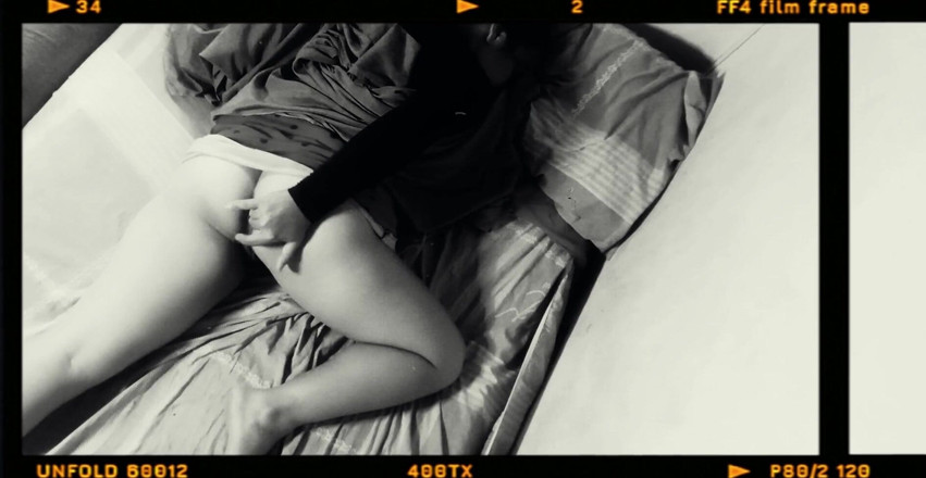 Hella Zaid: My Stepsister Got Horny in the Middle of the Night,...