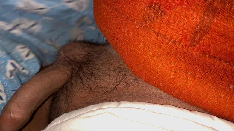 Catchybusty: Si Dia Menemui Ketagihan Pancutan Mani Bulanannya