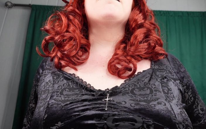 Deanna deadly: 妻の特別な黒い口紅はあなたを永遠に縮めます