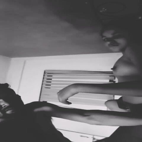 Sanayababhi: Babu è seduta in cima e va completamente dentro