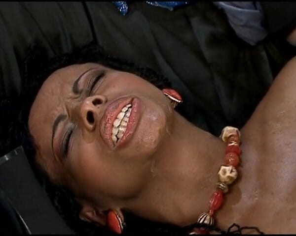 Enjoy German porn: Ebony Babe Fucked with German Couple in Threesome
