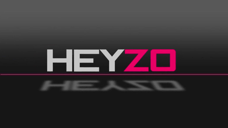 Heyzo: 끈적 끈적한 오일 마사지. 너무 기분이 좋아서 원해 - 히로즈 미즈키
