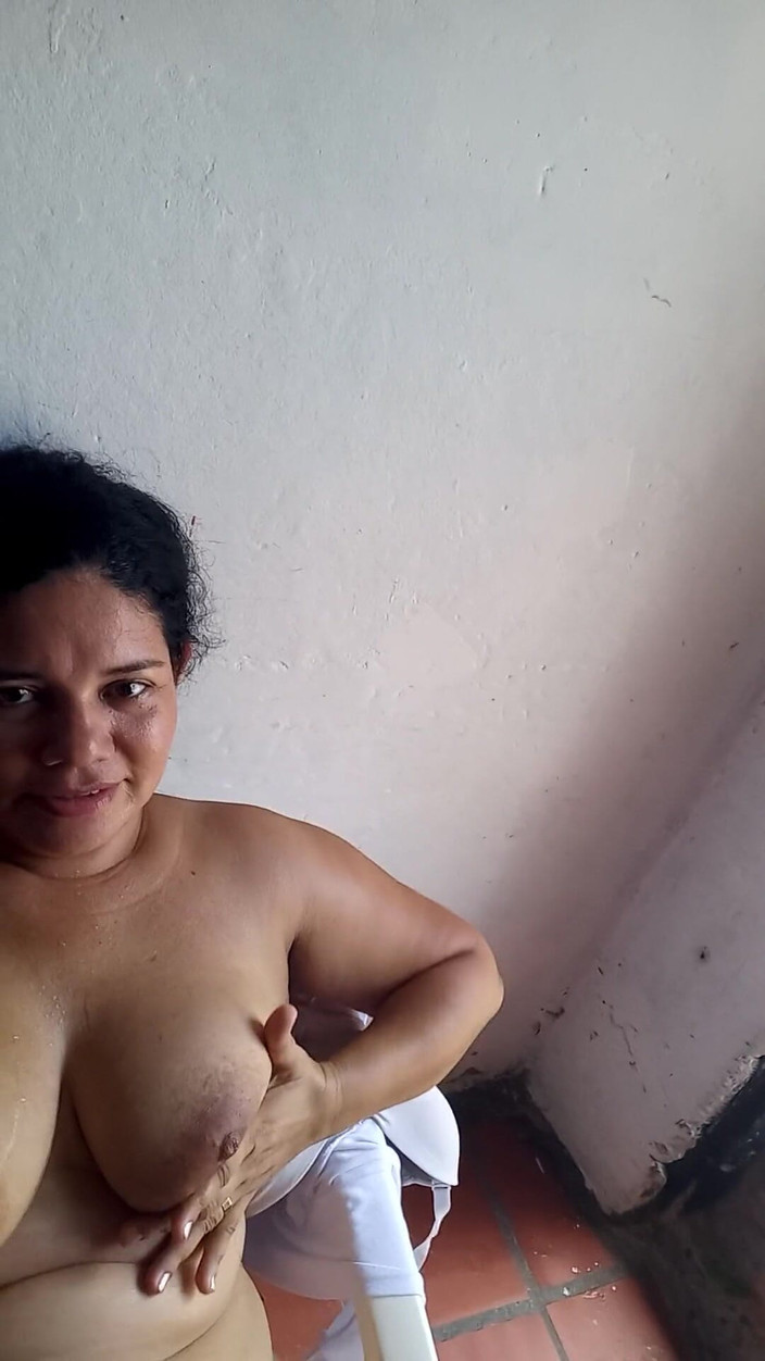 Valkyrieandluigy: Muie în bucătărie amatoare adâncă în gât și delicioasă