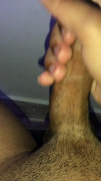 Comme c’est délicieux de me toucher et d’obtenir le lait pour vous
