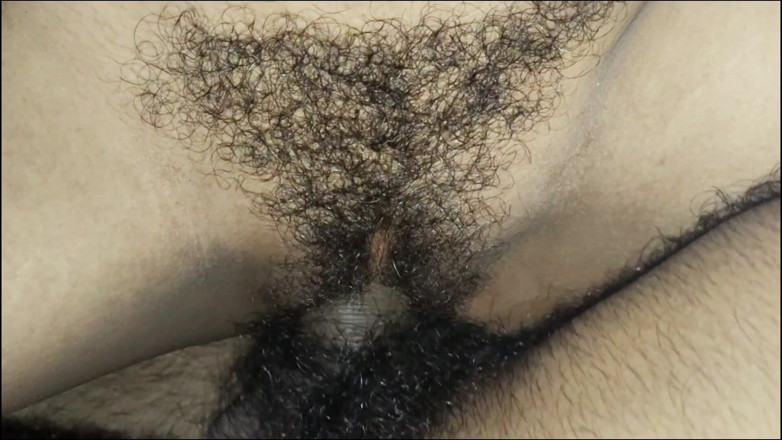 HOTY PAYAL: 흑인 대물 자지로 마누라 따먹기!