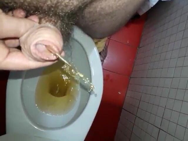 KinkyPigDad: Zakar Berpeluh, Berbau, Keju, Kencing