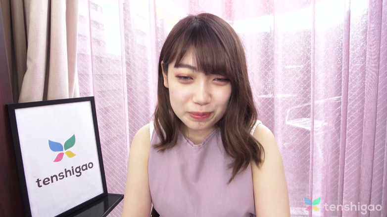 Tenshigao: Cattaro suzumiya è la nostra sexy ragazza nel bar di Tokyo...