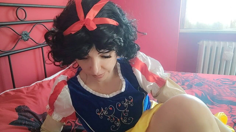 savannahamatoriale: hot burping princess