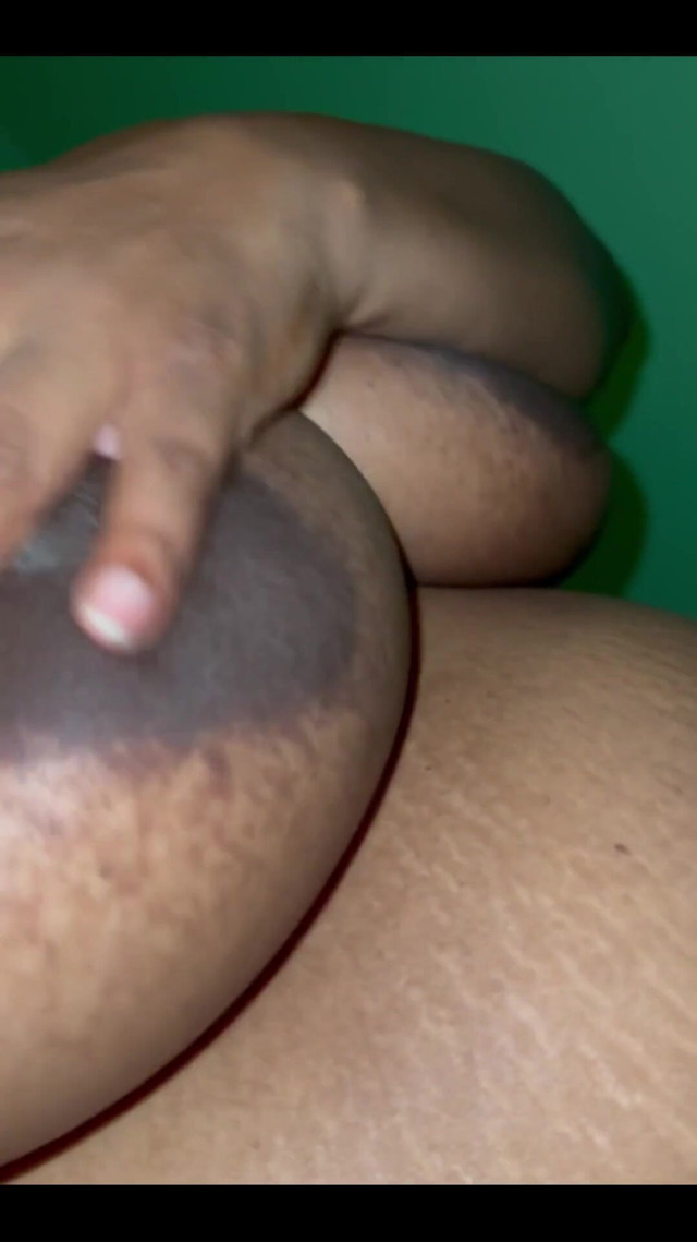 Big Black Tits (Yanise Lamore) Big Black Tits (Yanise Lamore)