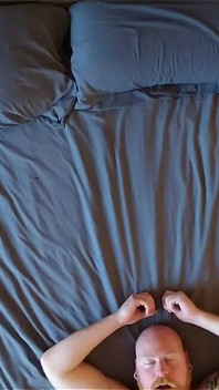 Un Papa À Grosse Bite Baise Mon Trou À Rouquin Sans Capote