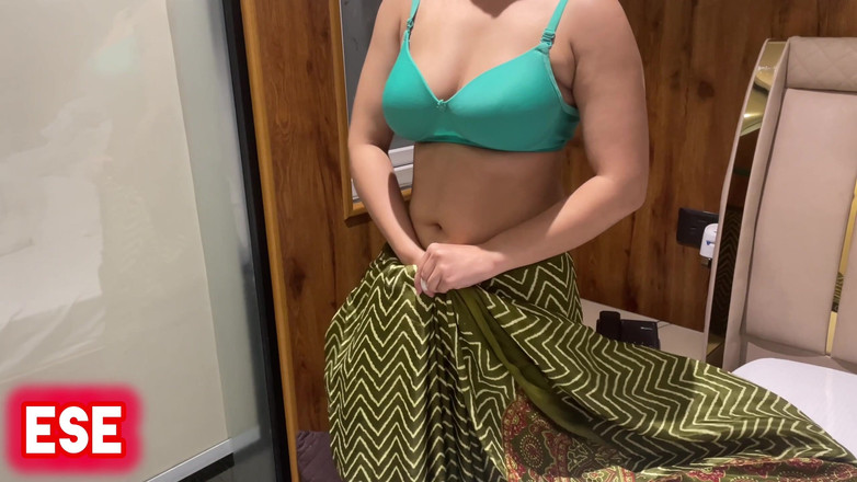 Sammy Sins: 공부하는 동안 학생을 따먹는 인도 교사