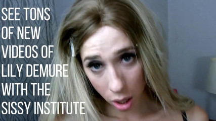 Tia Tizzianni Productions: Lily Demure Bay Smith tarafından sikiliyor