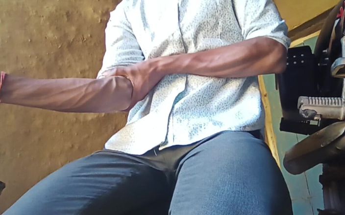 HotboyIndian: हॉट बड़ा लंड