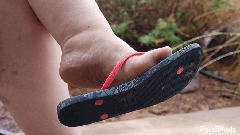 PedsRMeds: Miss Daisy Rae Flip Flop Dangling