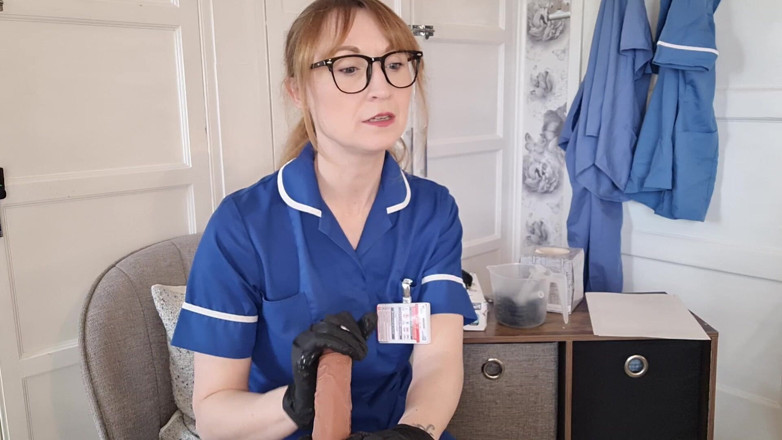 Lily kink: Vedere la persoana 1 - asistenta clinicii de sex sex testează slujba,...