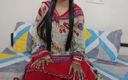 Saara Bhabhi: Mostrando mi gran culo en lencería roja