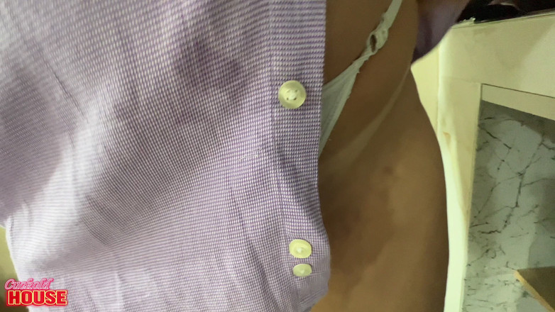 CuckoldHouse: Remaja berkahwin bercinta dengan seks dubur di Cuckold House