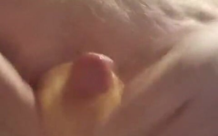 Danzilla White: ムラムラして、イクまでポケットマンコで遊ぶことにしました