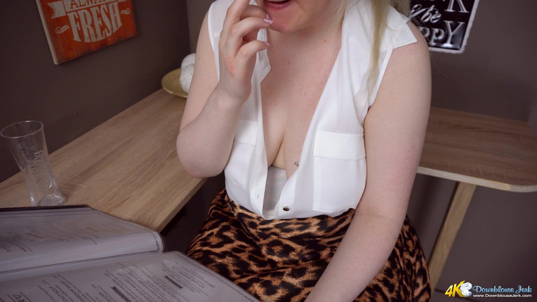 DownblouseJerk: Toket di menu - JOI