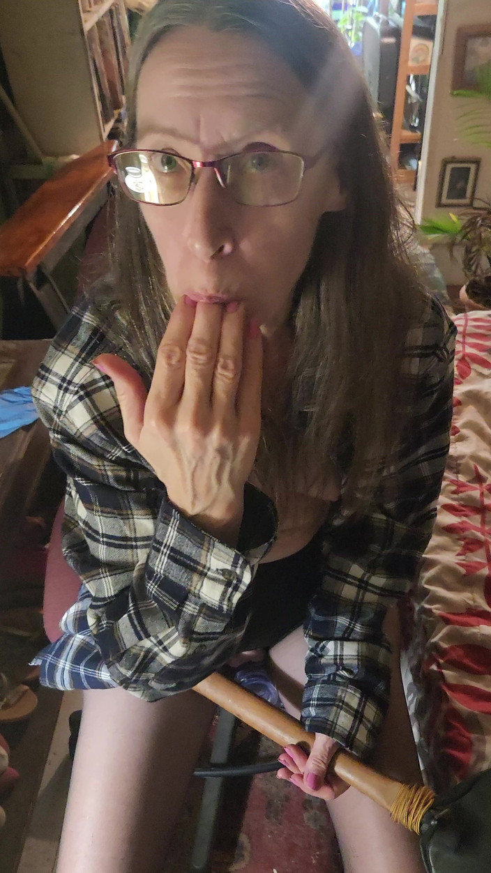 Goode Girl: 古德女孩不卫生地钉十字架睾丸摧残 第三部分