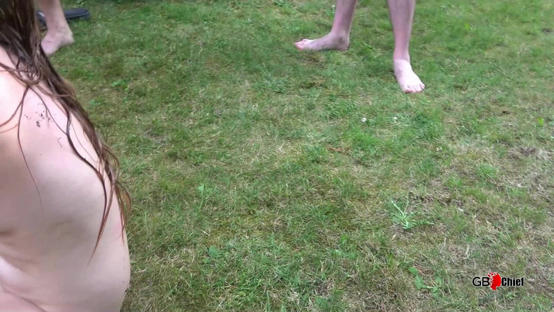 GangBang-Dream: Outdoor Pee Funnel Fun