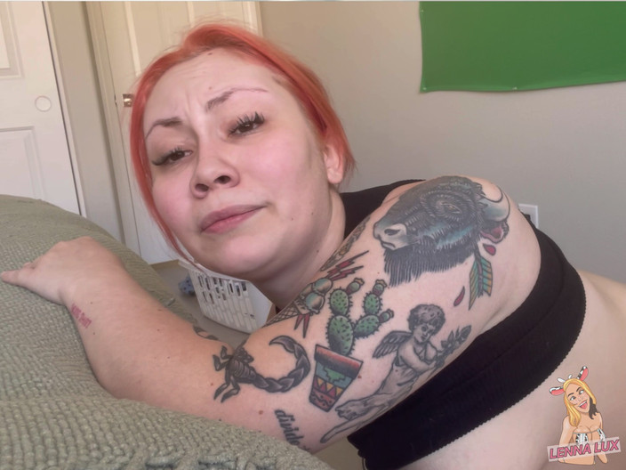 Lenna Lux: Pratica della macchina del sesso