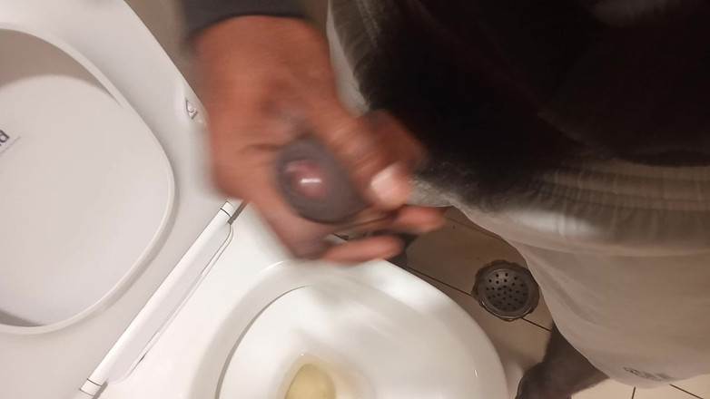 KUMBHA MANOJ KUMAR: Ein Star zeigt immer verschiedene lokale ausdrücke von internationalem challange...