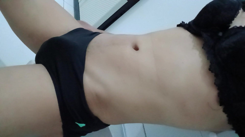 Luna Desire 3: Waria cantik indo