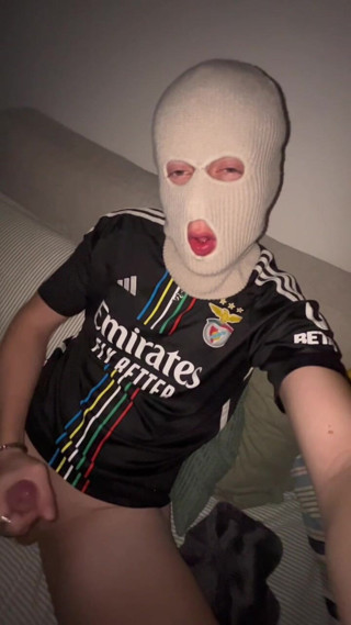 Axton Drake: Un frère de soccer masqué séance de gooning tard dans...