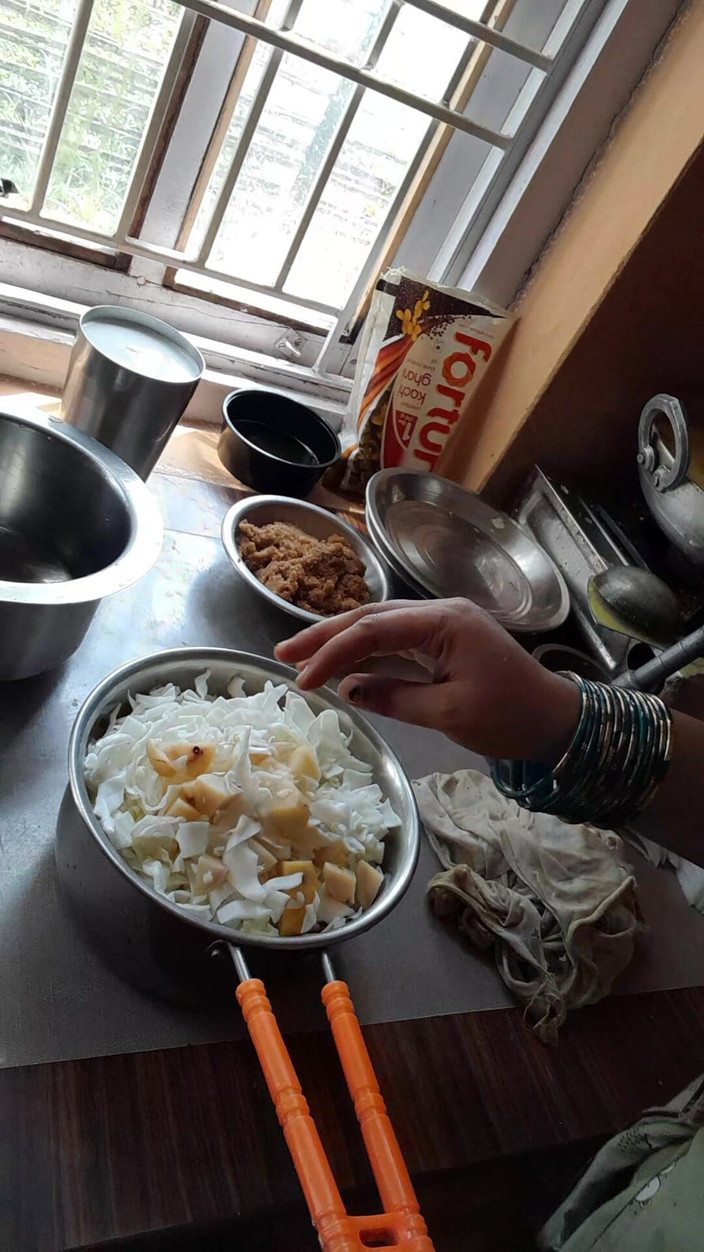 Puja555: Bhabhi Puja Blog memasak, mandi dan melancap