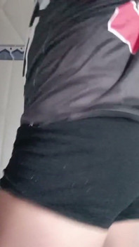 Sexy Boy hat in letzter Zeit sehr schwere Zeiten durchgemacht und hat einen ziemlich starken Charakter.